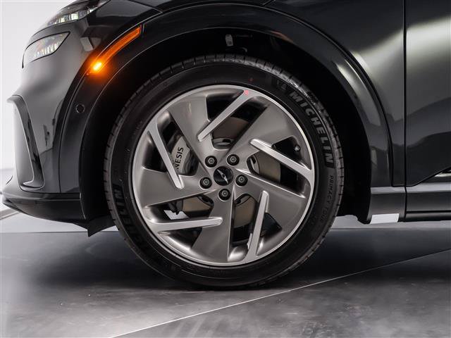 New 2026 Genesis GV60 Advance AWD/4WD image 14