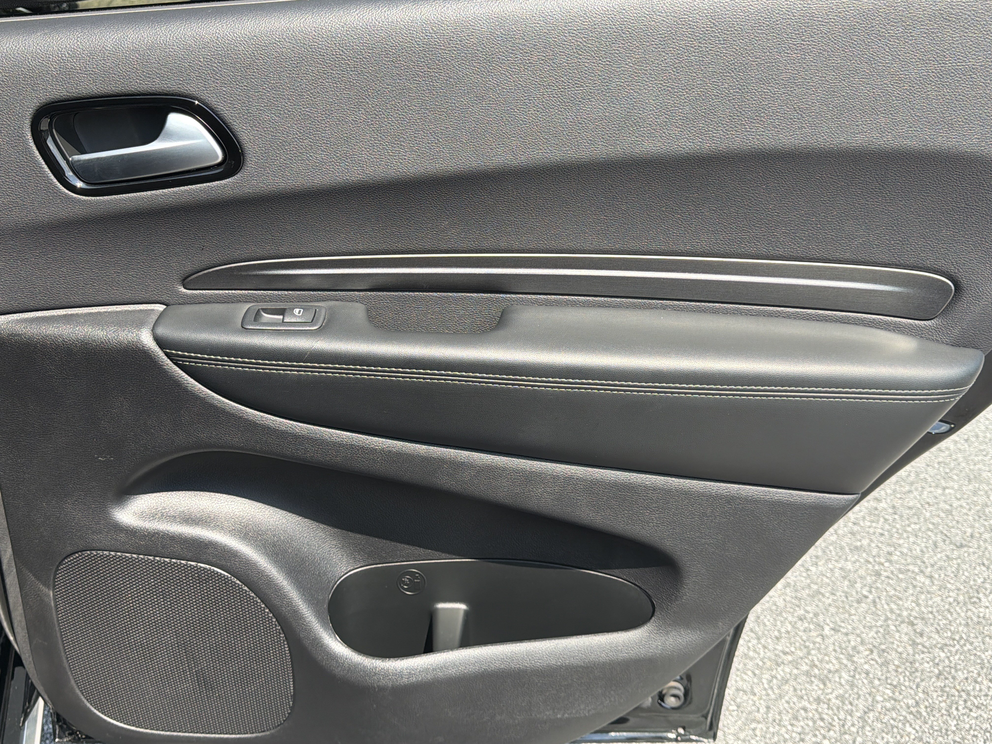 Used 2023 Dodge Durango SXT Launch Edition RWD image 19