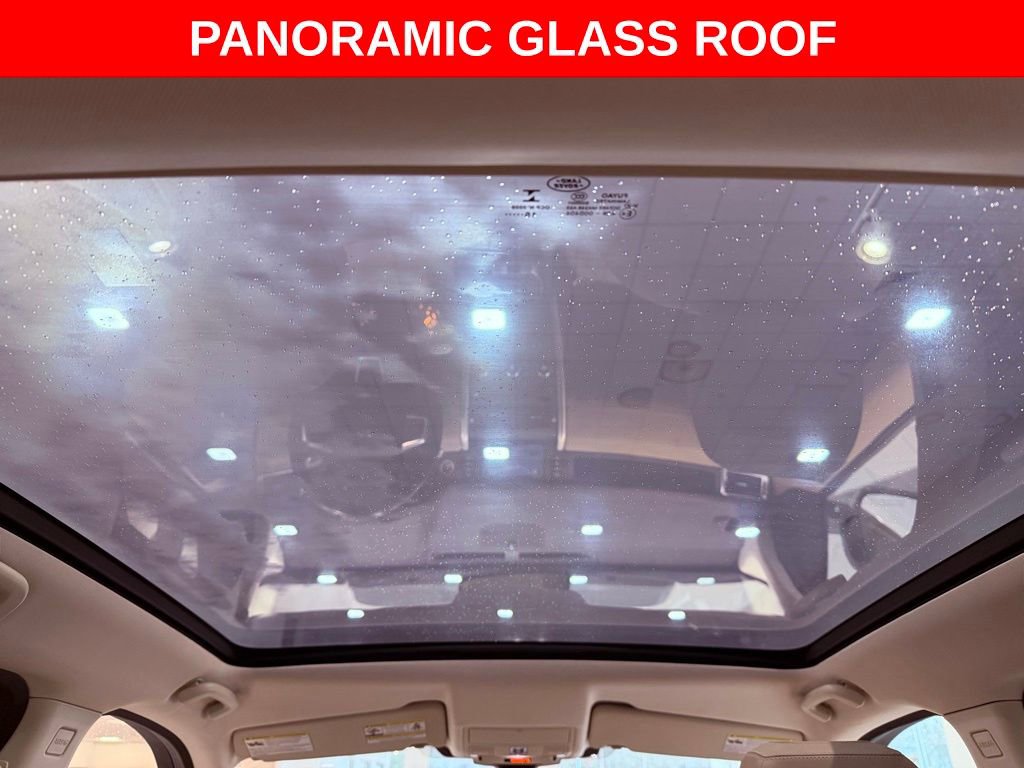 Used 2016 Land Rover Discovery Sport HSE image 10