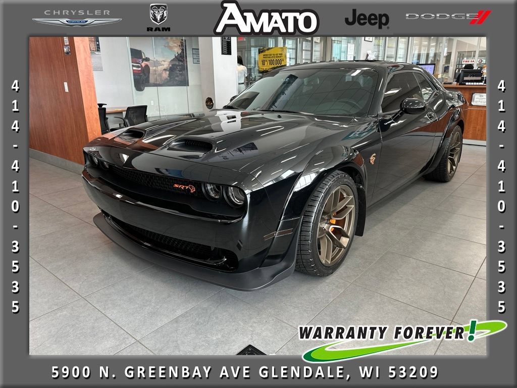 Used 2022 Dodge Challenger SRT Hellcat RWD image 1