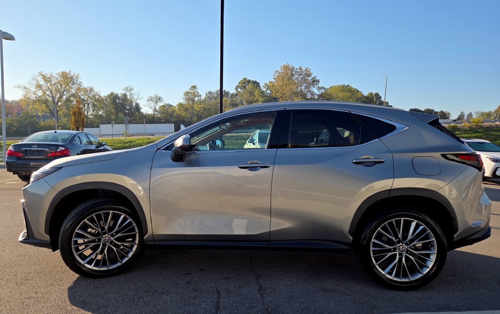 Certified 2026 Lexus NX 350 AWD w/ Accessory Package (2T) image 24