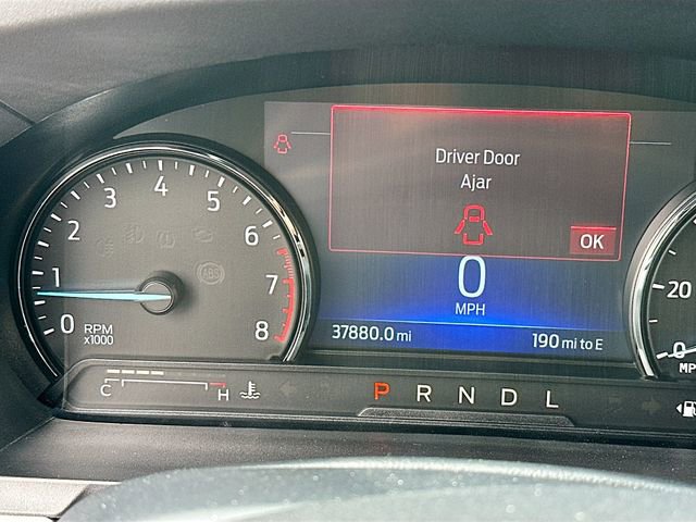 Used 2022 Ford Explorer XLT w/ Equipment Group 202A AWD/4WD image 13