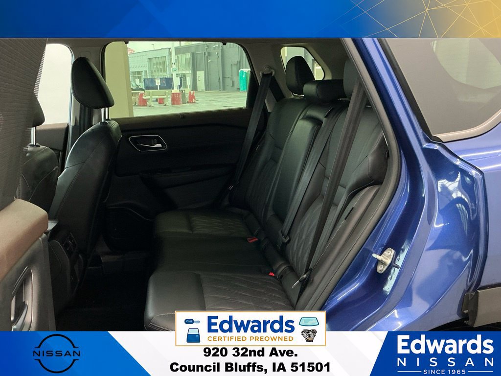 Used 2023 Nissan Rogue Platinum AWD/4WD image 15