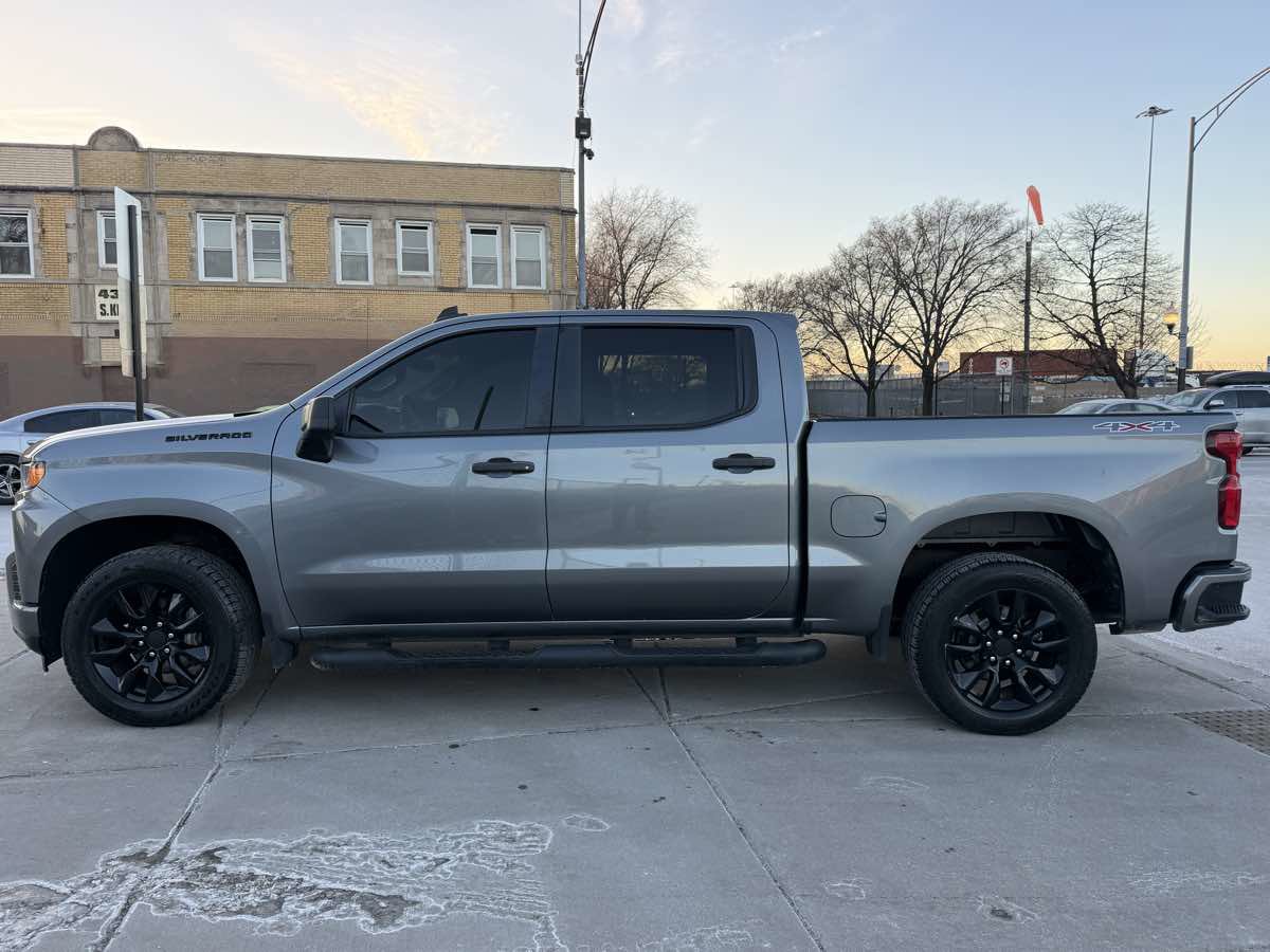 Used 2019 Chevrolet Silverado 1500 Custom w/ Custom Value Package image 8