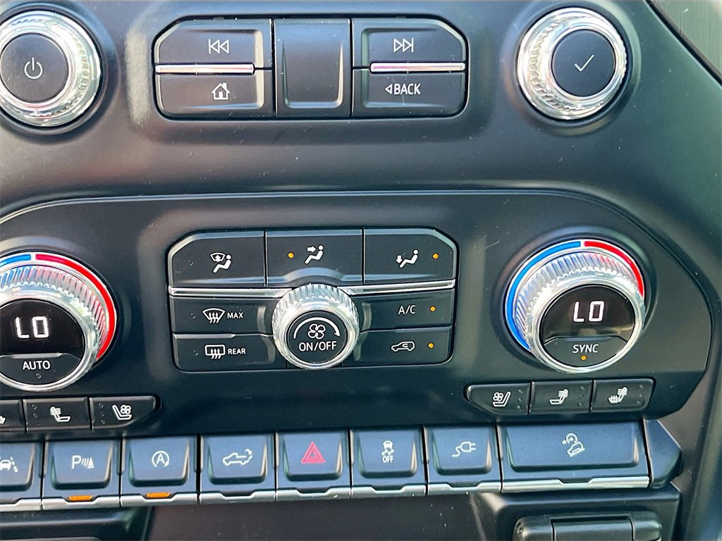 Used 2020 GMC Sierra 1500 AT4 image 16