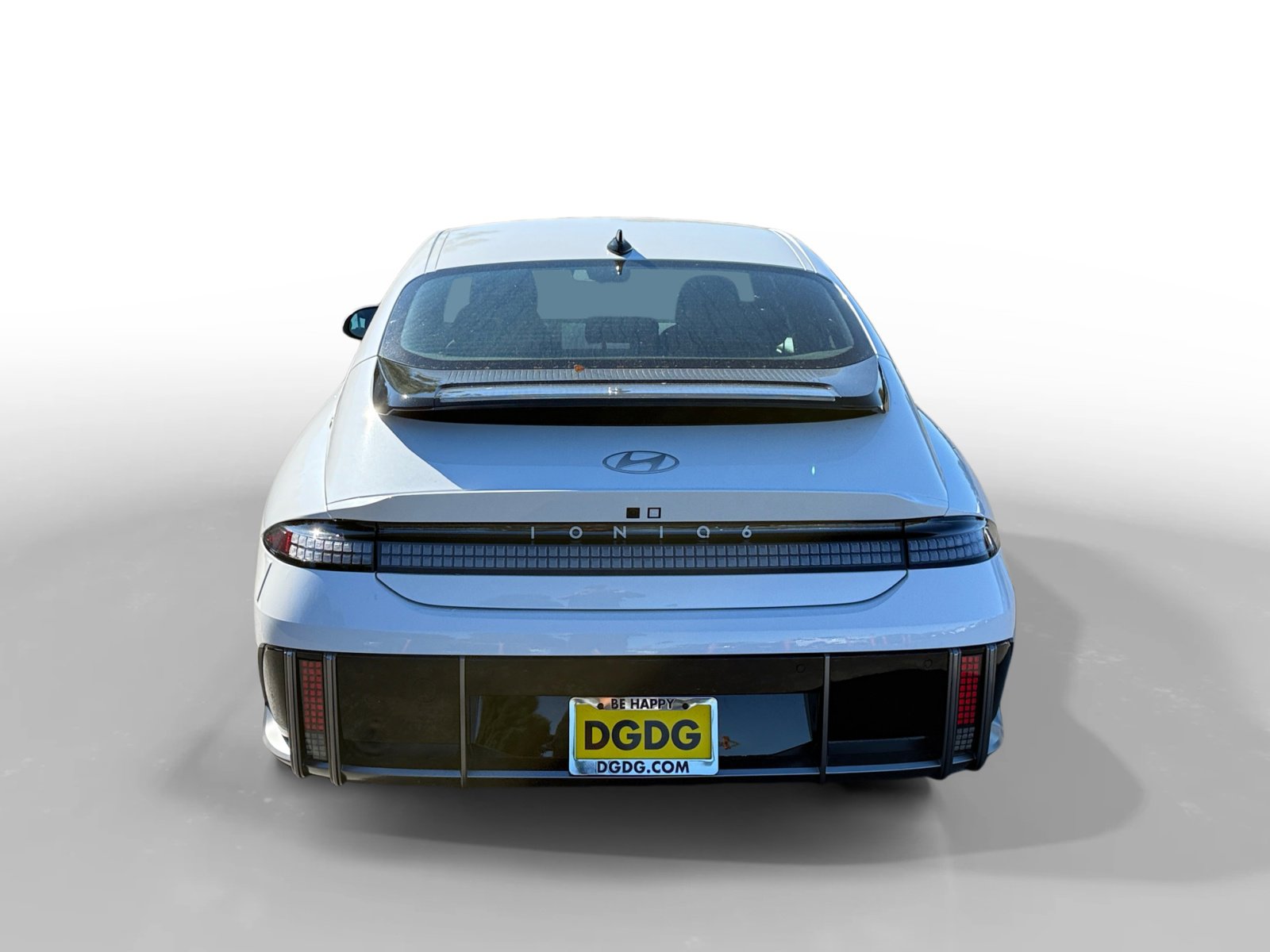 New 2025 Hyundai Ioniq 6 SE image 4