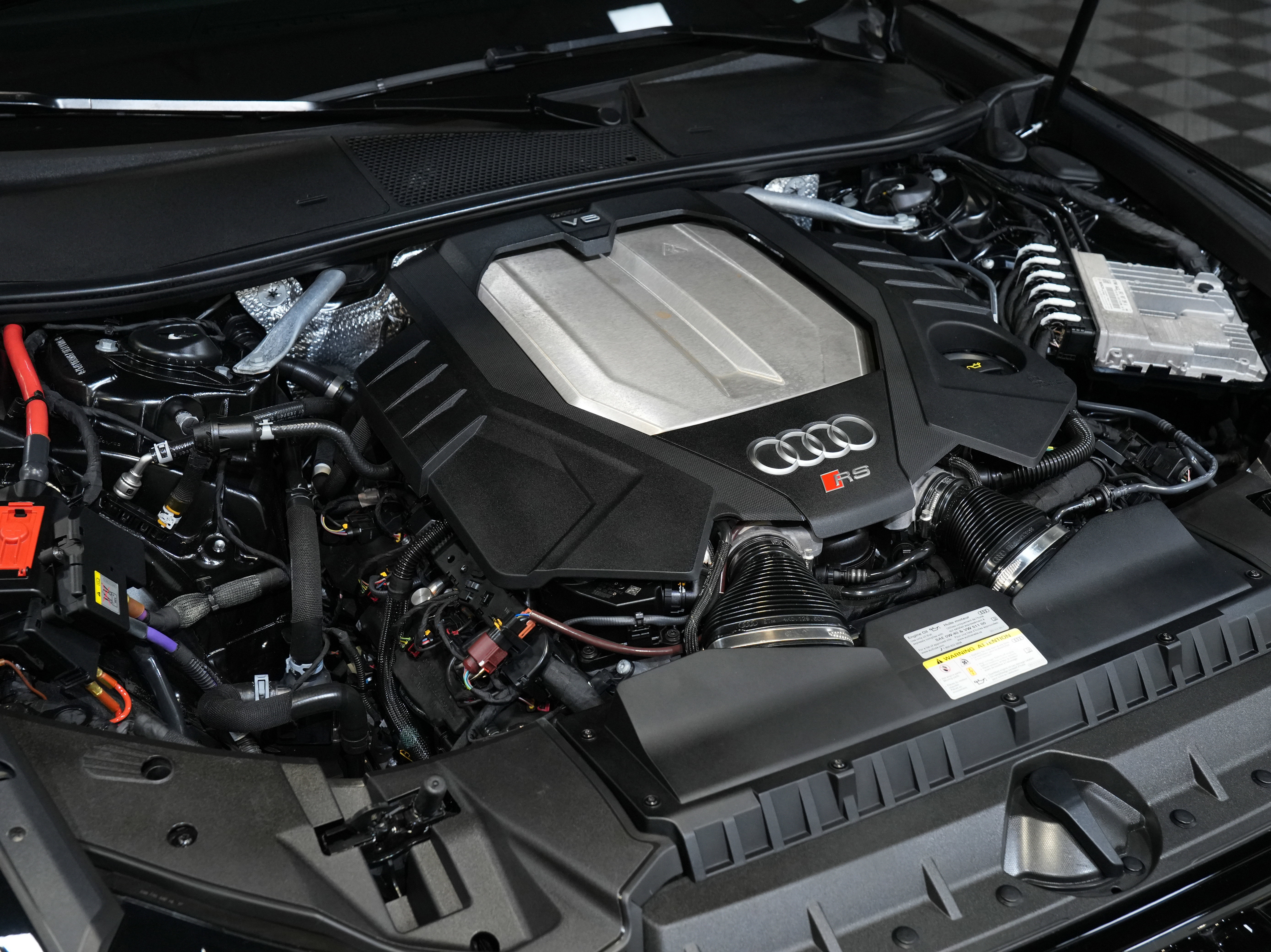 Used 2021 Audi RS 6 w/ Carbon Optic Package image 49