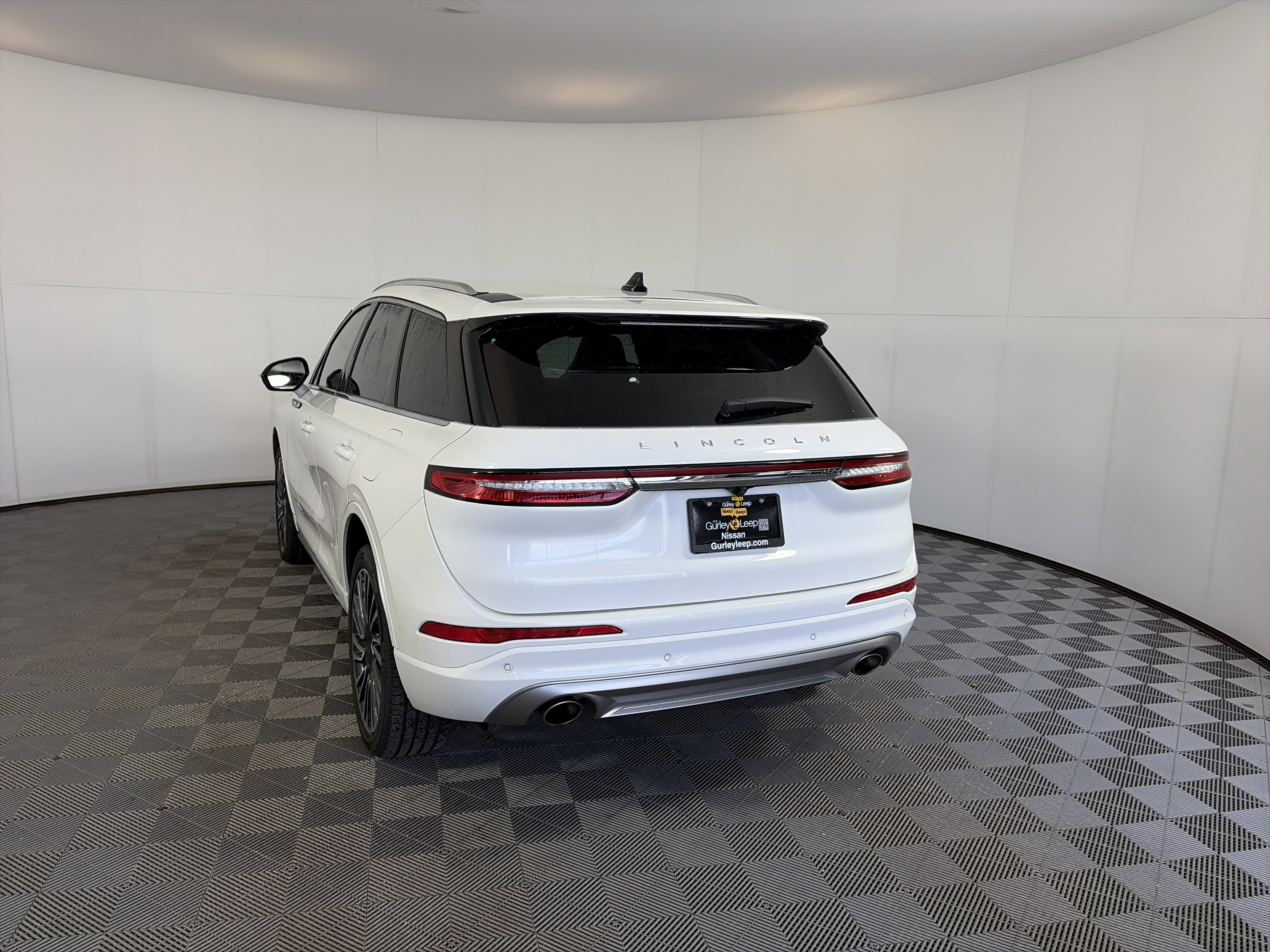 Used 2022 Lincoln Corsair Reserve w/ Sport Package image 8