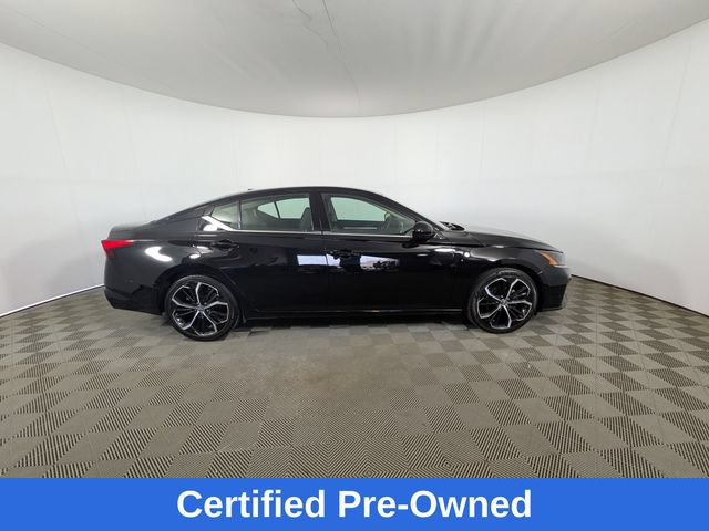 Used 2024 Nissan Altima 2.5 SR FWD image 3