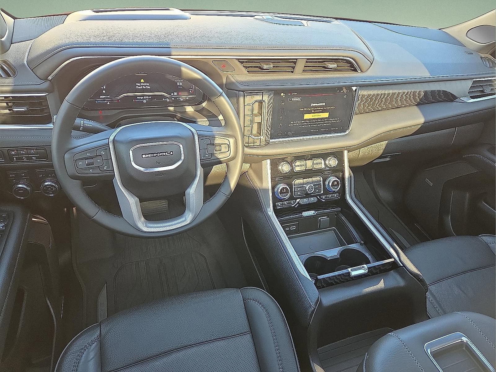 Certified 2024 GMC Yukon Denali AWD/4WD image 12