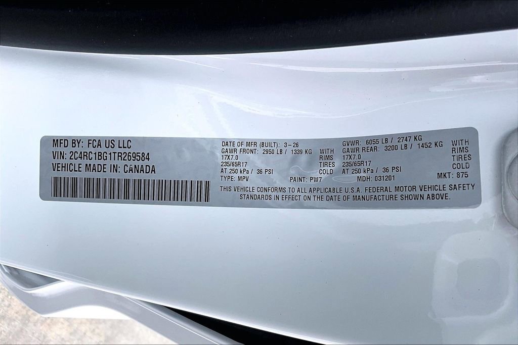 New 2026 Chrysler Pacifica Select FWD image 35