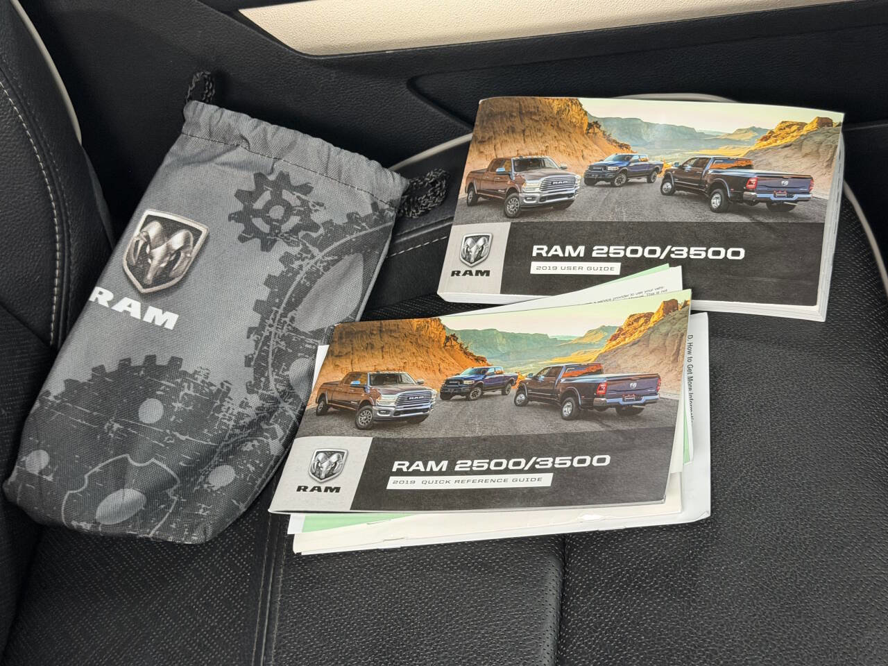 Used 2019 RAM 3500 Laramie image 15