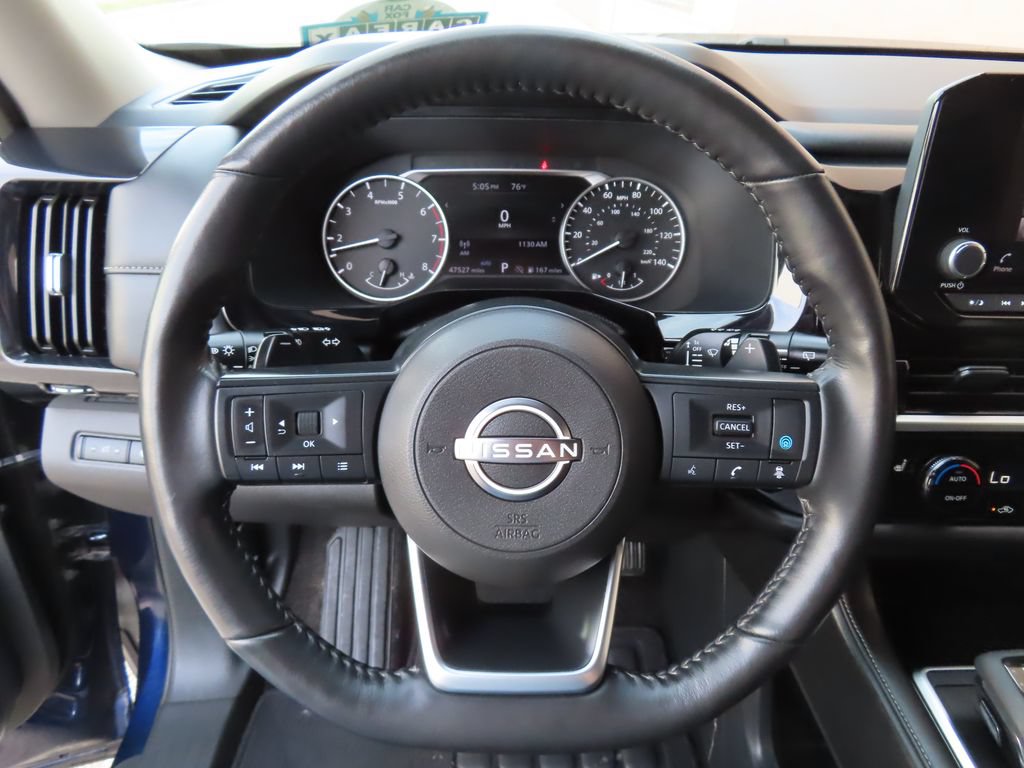 Used 2024 Nissan Pathfinder SV AWD/4WD image 21