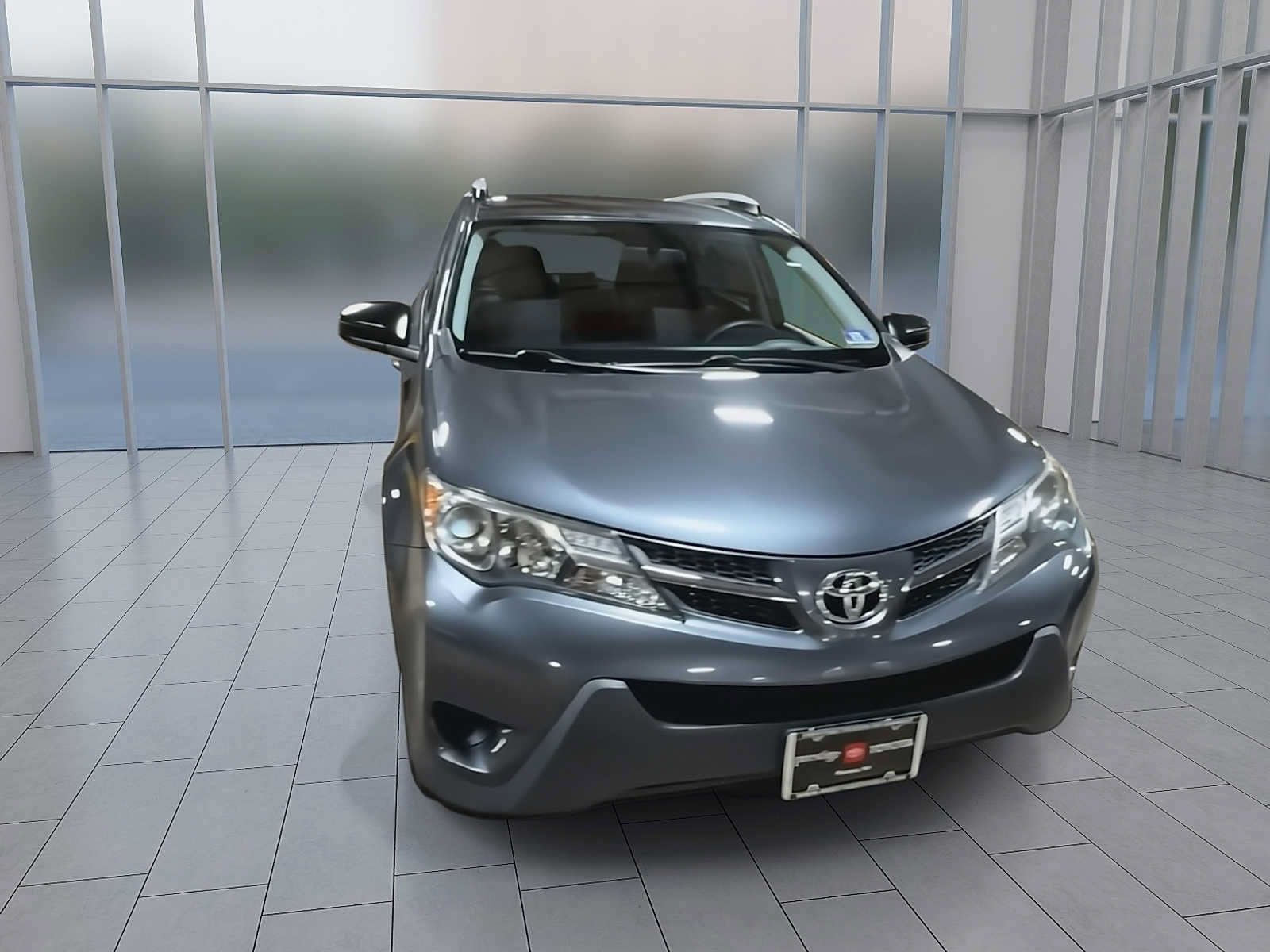 Used 2015 Toyota RAV4 LE AWD/4WD image 3