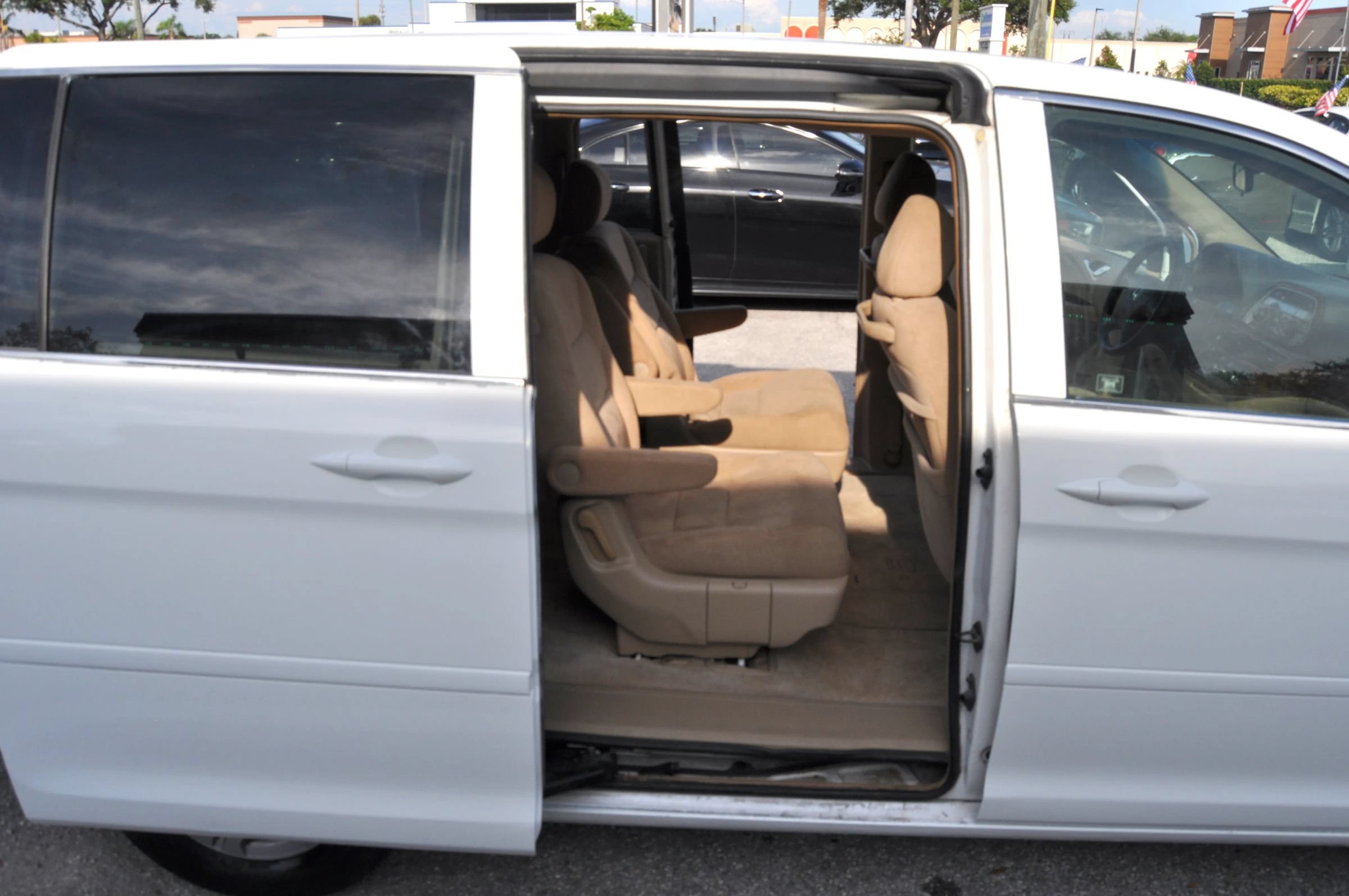Used 2005 Honda Odyssey EX image 26