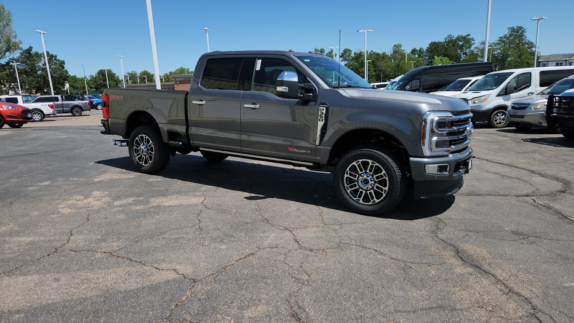 New 2026 Ford F350 Platinum w/ Platinum Plus Package AWD/4WD image 8