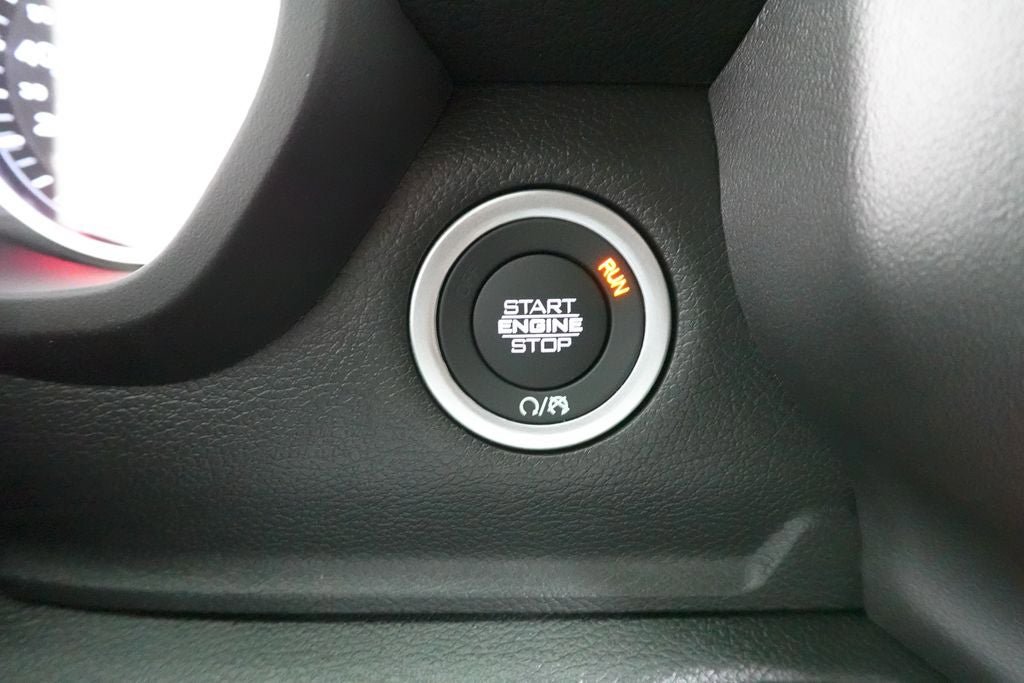 New 2026 RAM 1500 Express AWD/4WD image 17