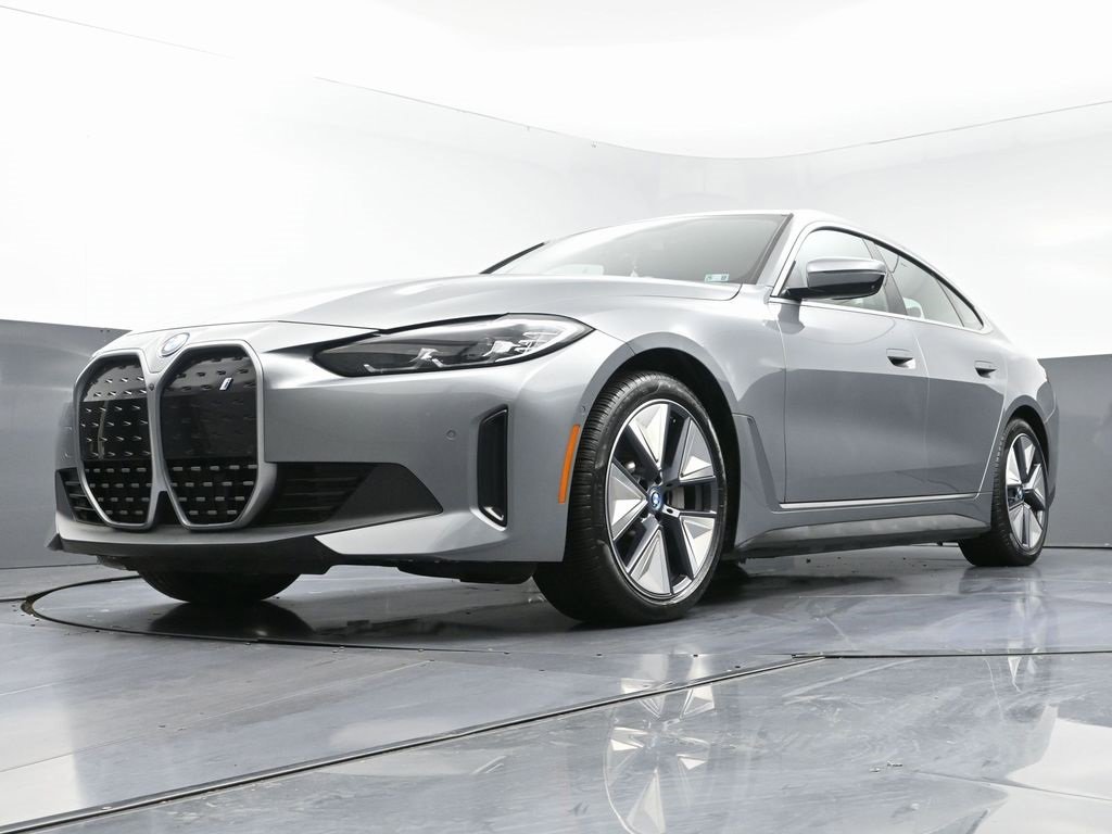 Used 2023 BMW i4 eDrive35 w/ Premium Package image 48