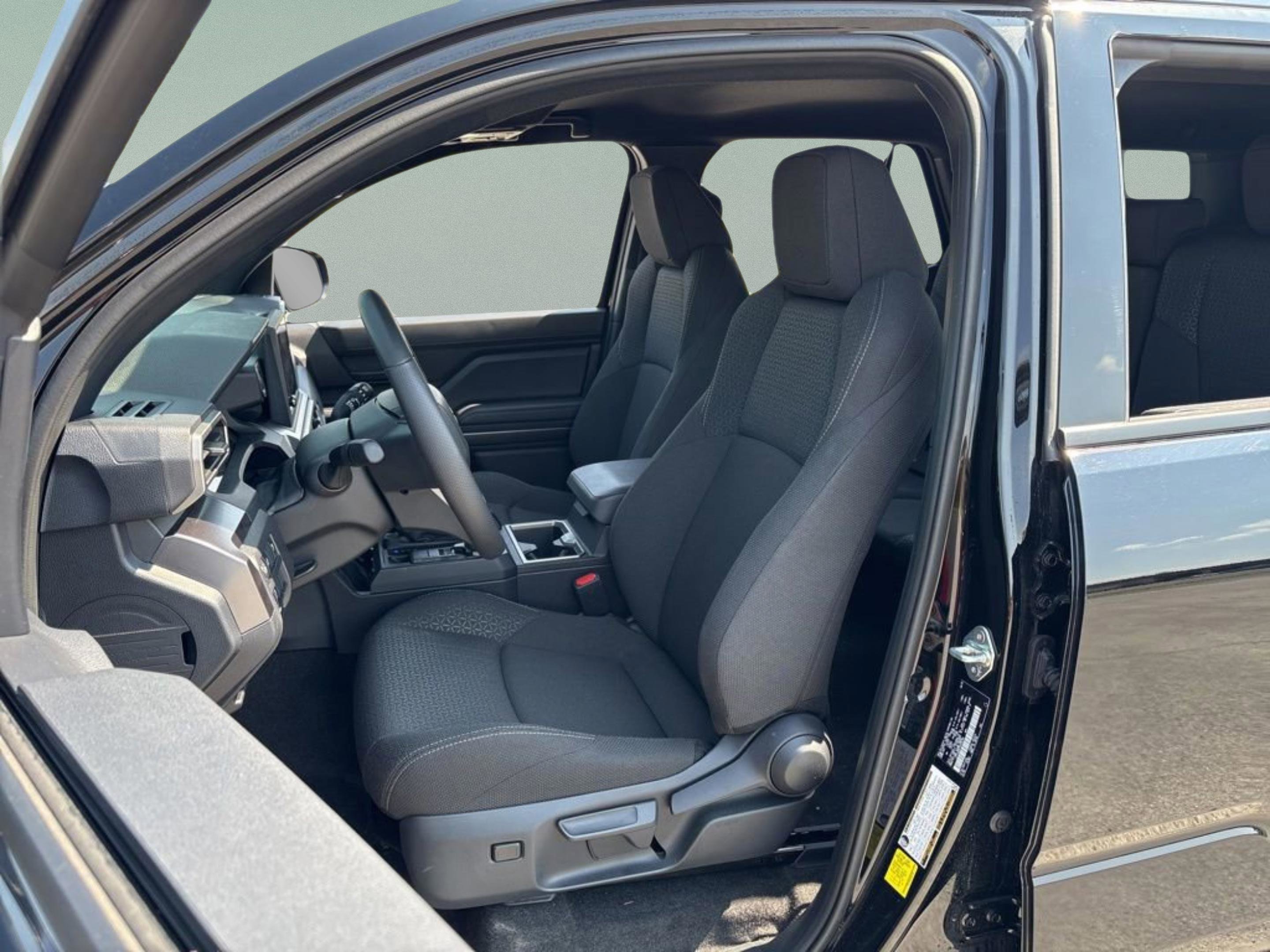 Certified 2025 Toyota 4Runner SR5 image 28