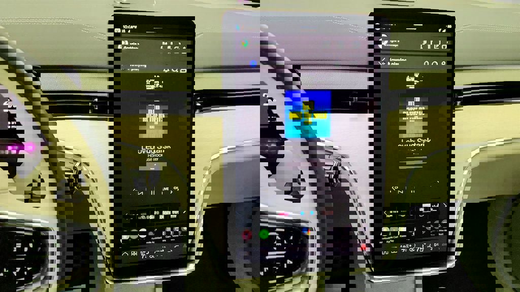 Used 2025 Volvo EX90 Ultra AWD/4WD image 18