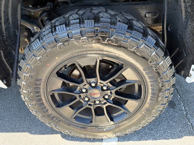 Used 2022 Toyota Tundra Limited AWD/4WD image 19