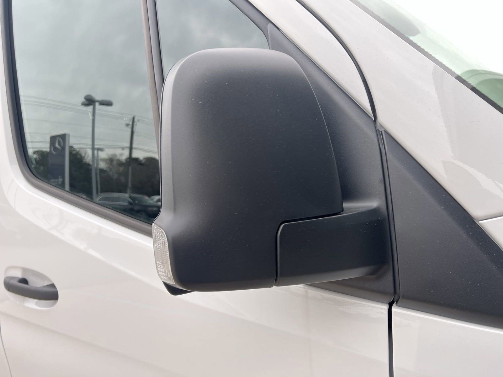 Used 2024 Mercedes-Benz Sprinter 2500 image 10