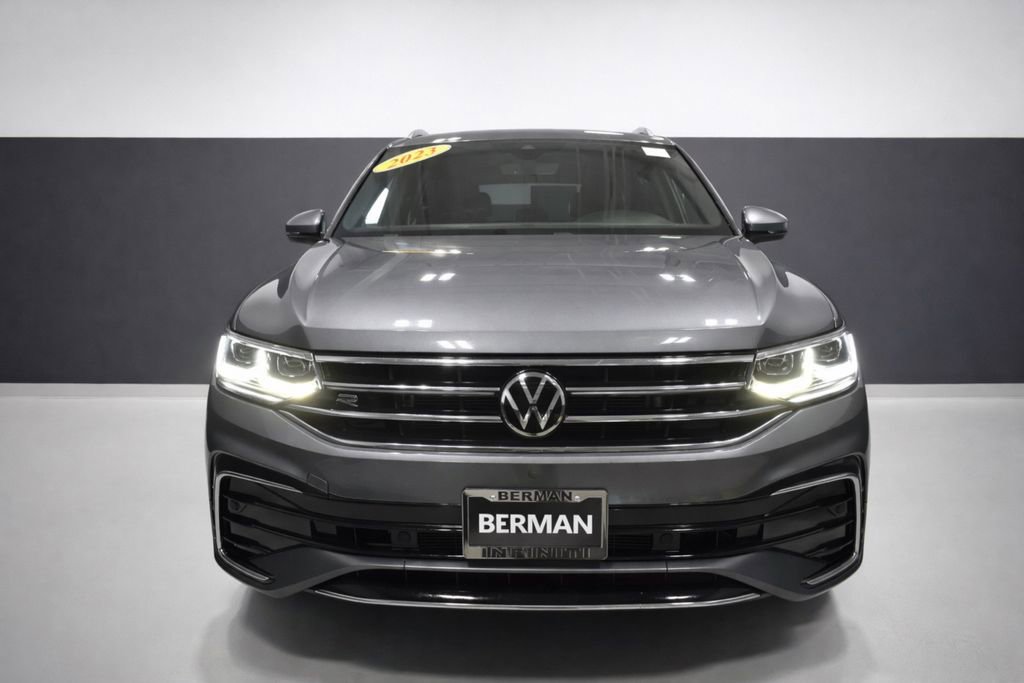 Used 2023 Volkswagen Tiguan SEL R-Line image 6