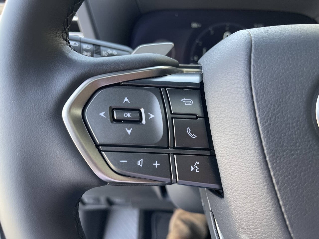 Used 2026 Lexus GX 550 w/ Cold Area Package AWD/4WD image 24