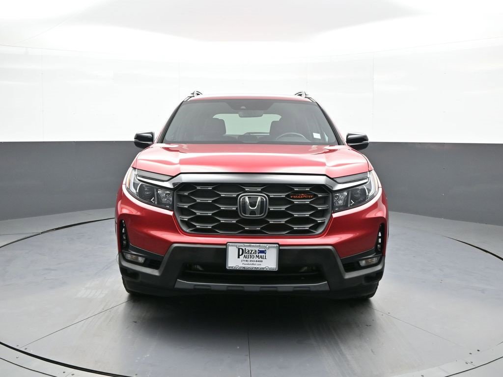 Certified 2023 Honda Passport TrailSport image 2