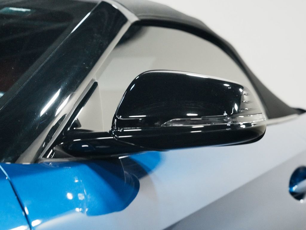 Used 2024 BMW Z4 M40i w/ Premium Package image 44