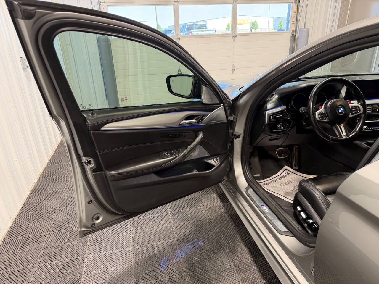 Used 2018 BMW M5 w/ Executive Package AWD/4WD image 6