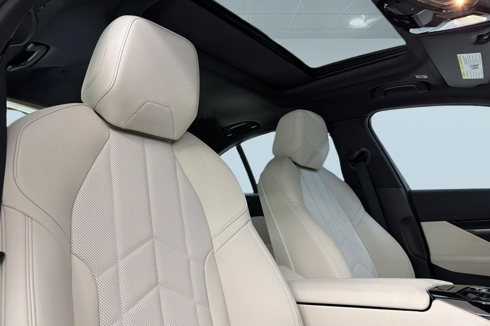 Used 2026 BMW 530i RWD image 25