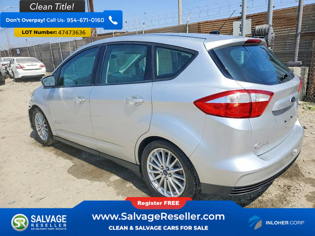 Used 2015 Ford C-MAX SE w/ Interior Protection Package image 2