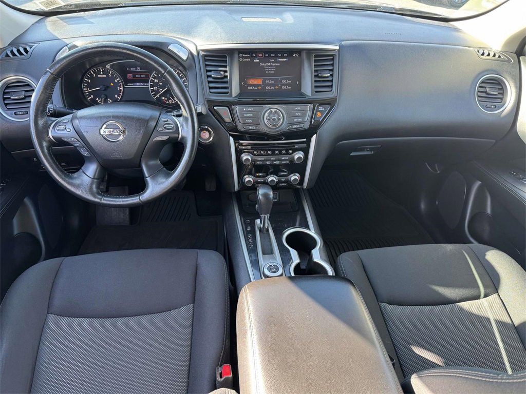Used 2019 Nissan Pathfinder SV image 12