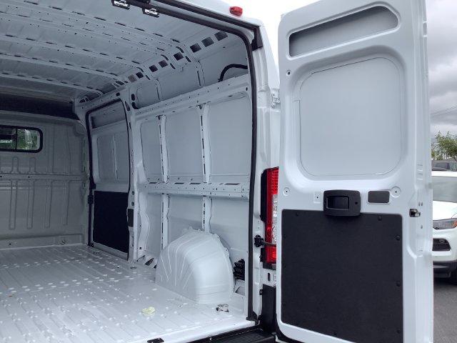 New 2026 RAM ProMaster 2500 w/ Safety Group FWD image 25