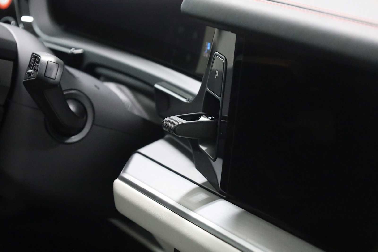 New 2025 Porsche Cayenne GTS image 21