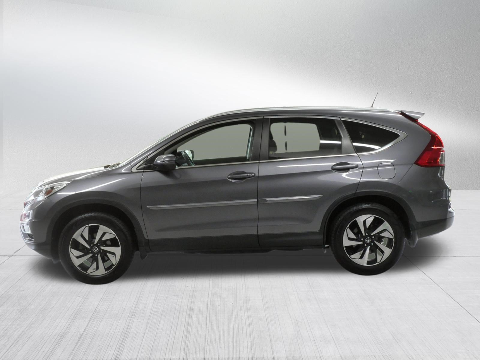 Used 2015 Honda CR-V Touring image 4