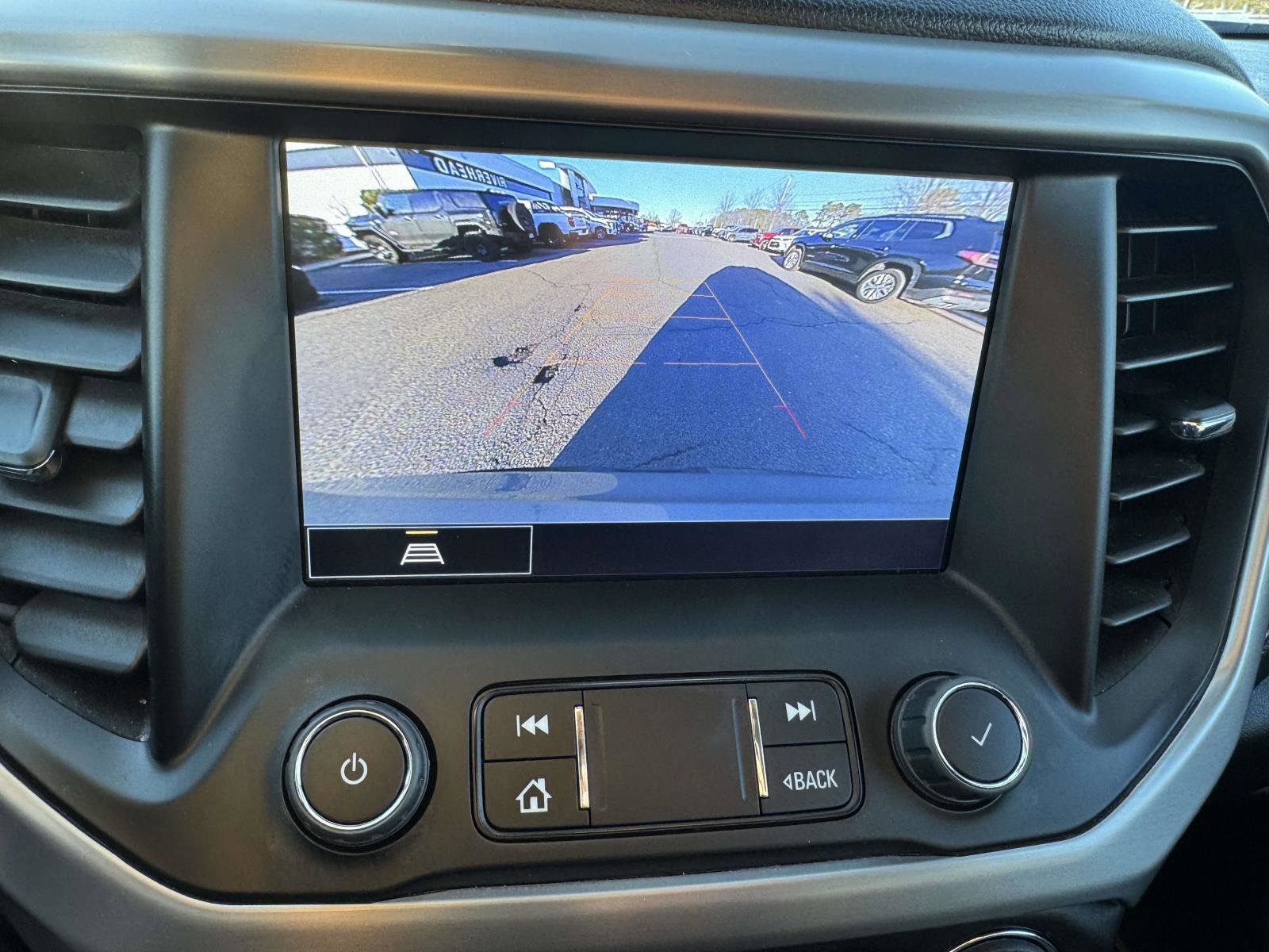 Used 2023 GMC Acadia AT4 image 26