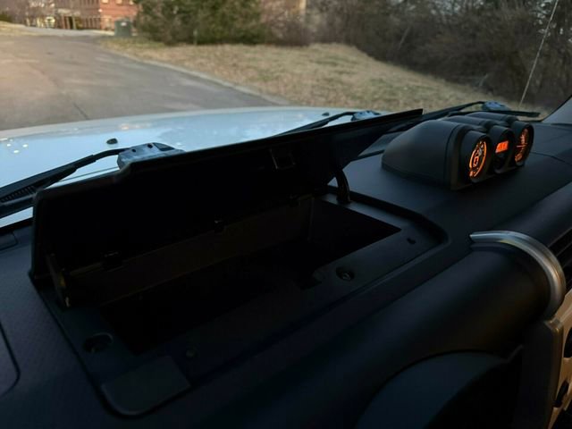 Used 2011 Toyota FJ Cruiser 4WD image 26