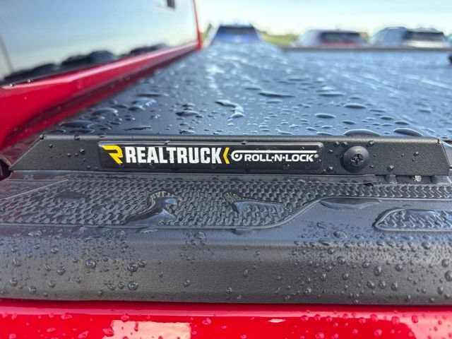 Used 2024 Toyota Tacoma TRD Off-Road w/ TRD Off Road Upgrade Package AWD/4WD image 19