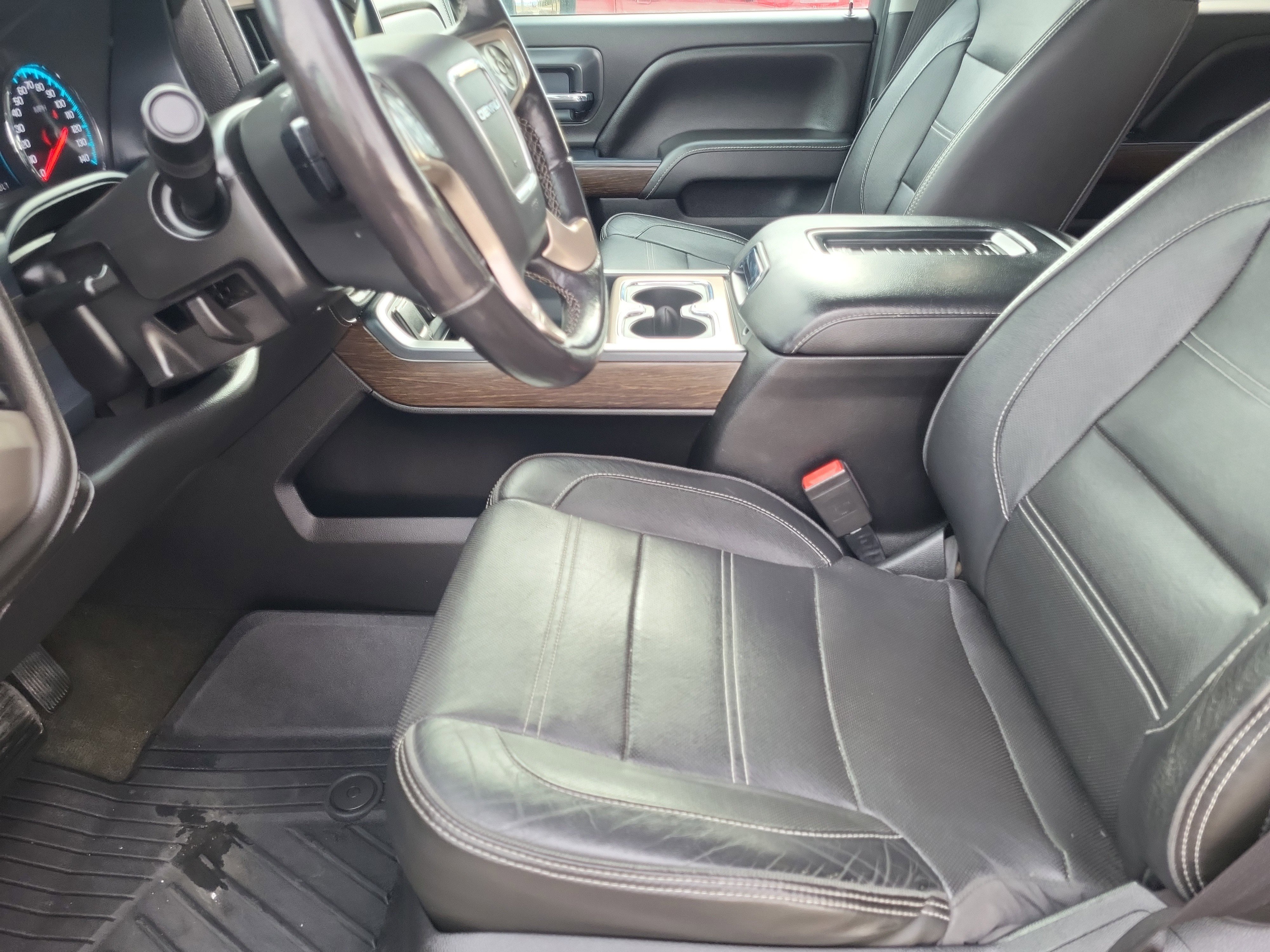 Certified 2018 GMC Sierra 2500 Denali w/ Duramax Plus Package image 9