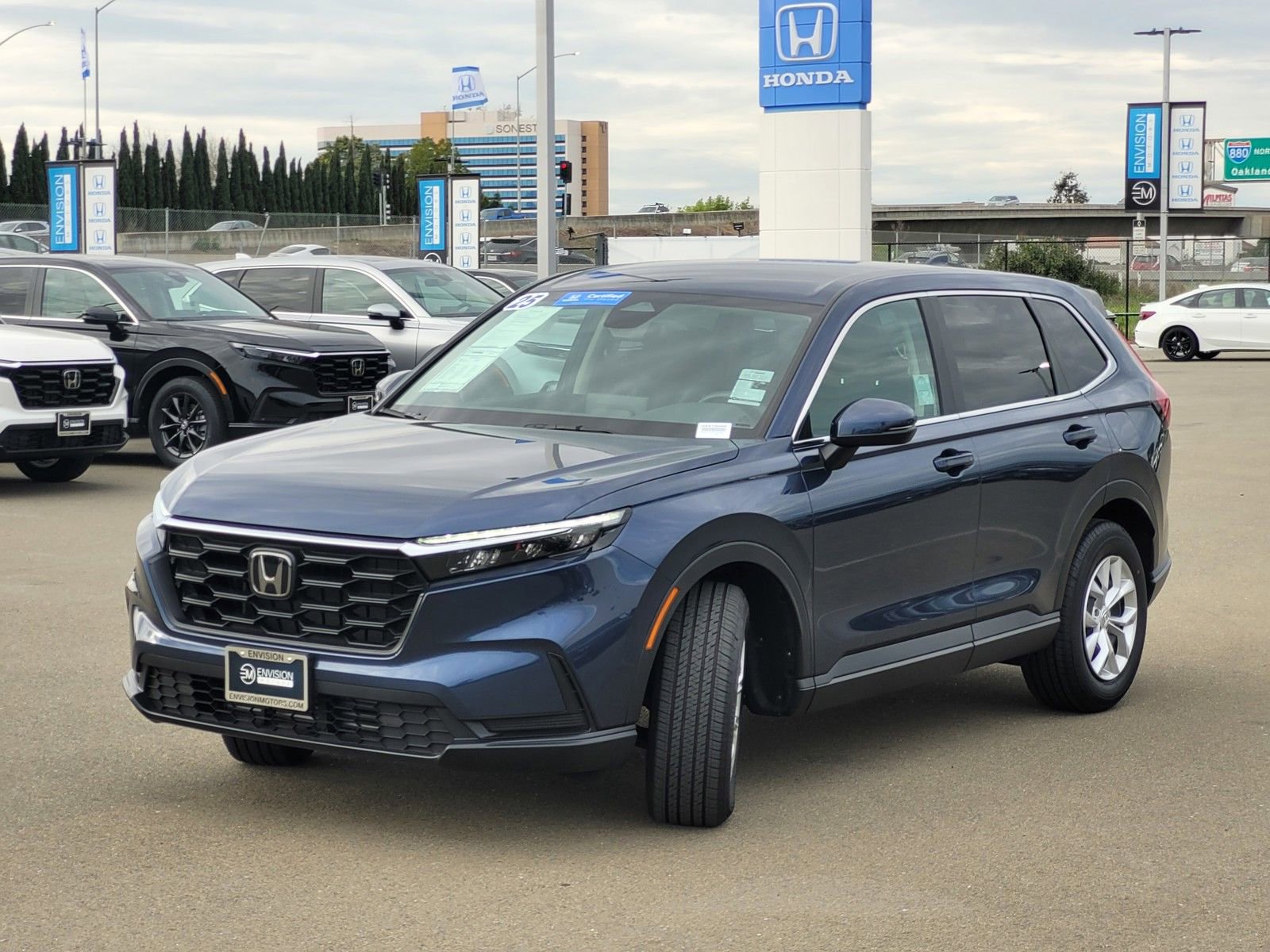 Certified 2025 Honda CR-V LX image 9