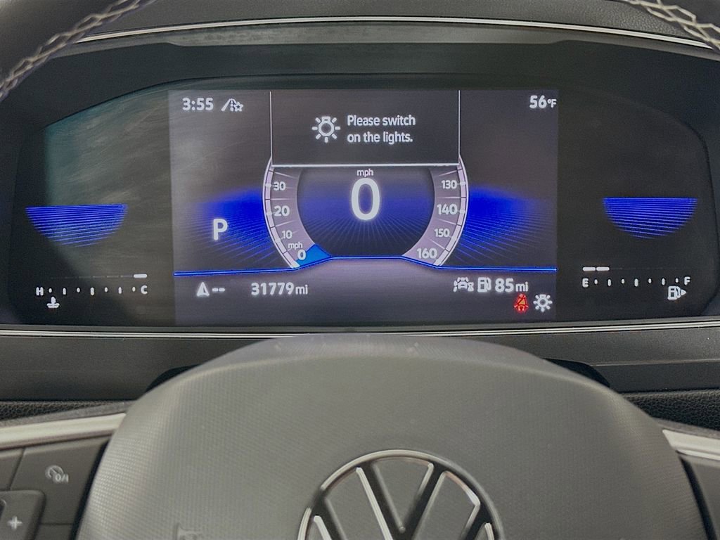 Used 2022 Volkswagen Tiguan SE image 17