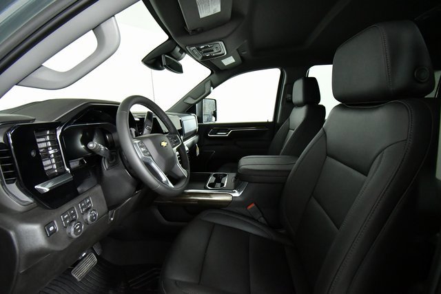 New 2026 Chevrolet Silverado 3500 LT w/ Safety Package image 5