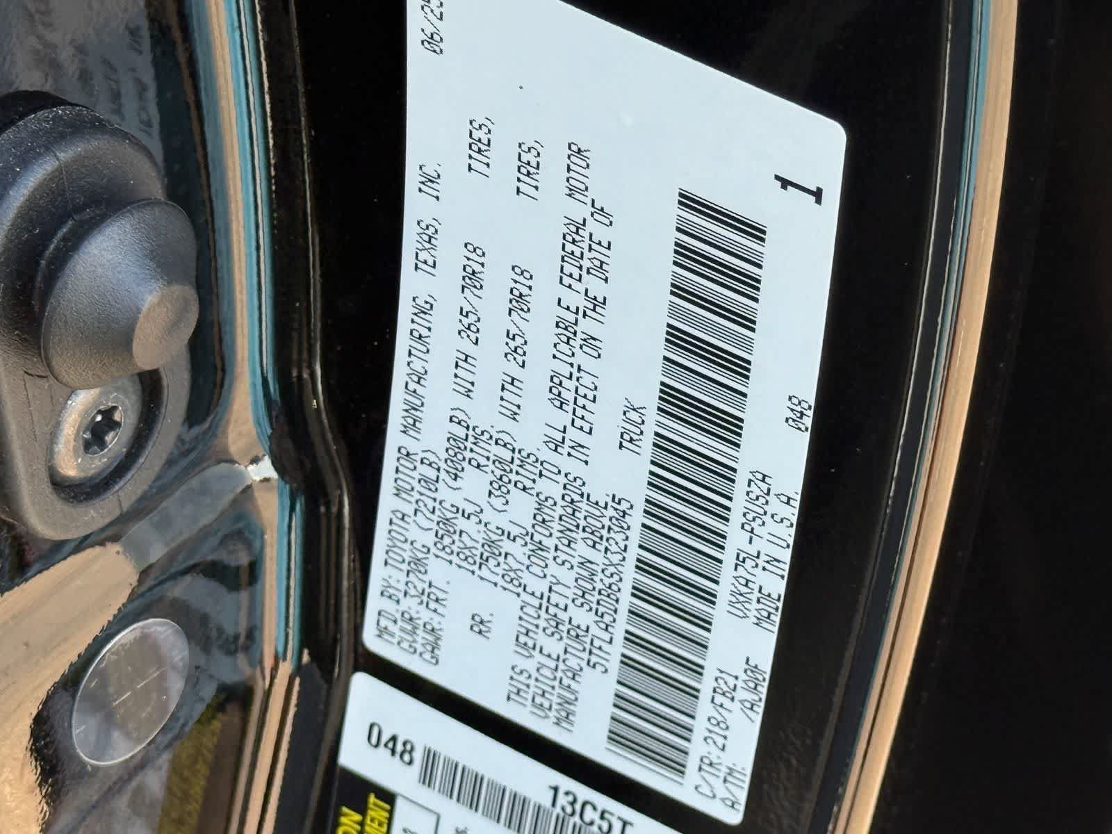 Used 2025 Toyota Tundra SR5 AWD/4WD image 36