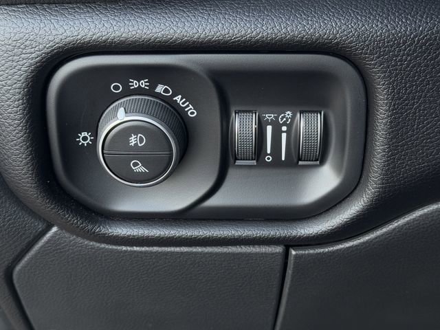 Used 2025 RAM 2500 Laramie w/ Night Edition image 22