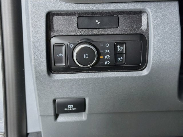 Used 2024 Ford F350 XL w/ 360-Degree Camera Package AWD/4WD image 12