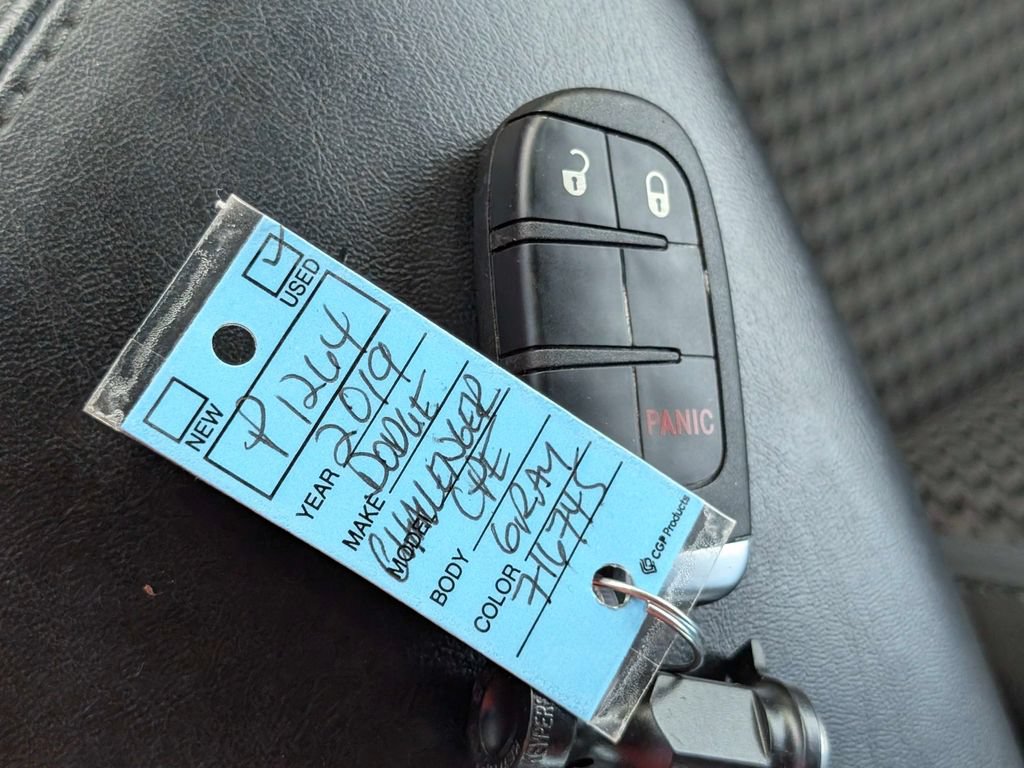 Used 2019 Dodge Challenger SXT w/ Blacktop Package RWD image 27
