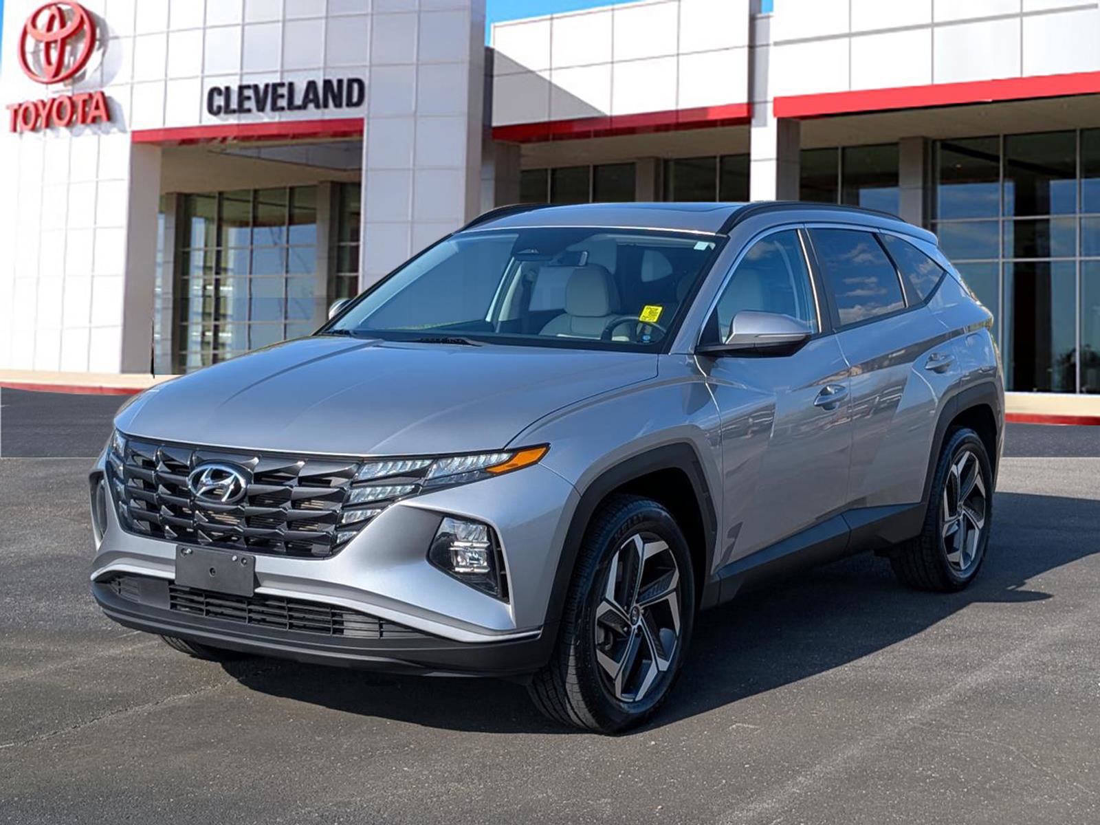 Used 2023 Hyundai Tucson SEL w/ Convenience Package image 4