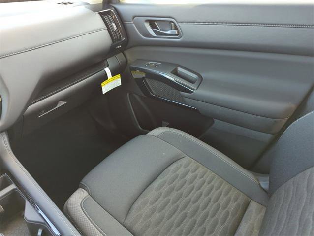 Certified 2025 Nissan Pathfinder SV w/ SV Premium Package image 23